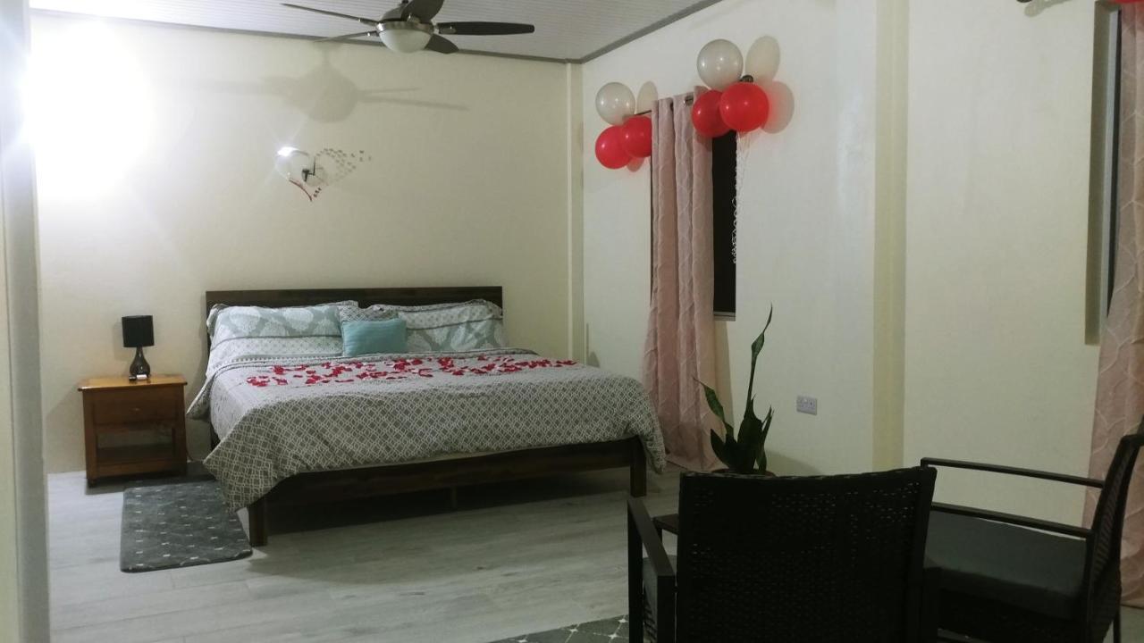 Tranquility Suites- Feels Like Home Choiseul Exterior foto