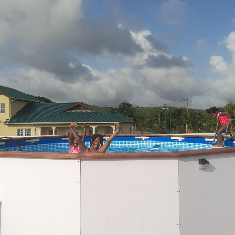 Tranquility Suites- Feels Like Home Choiseul Exterior foto